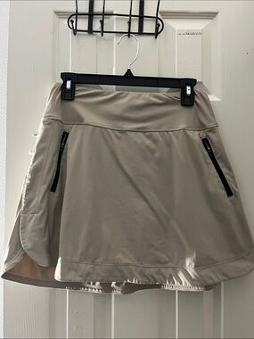 A-Line Performance Skort in Light Taupe